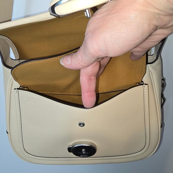 Coach Tabby Messenger Handbag Crossbody Cream Ivory Glovetanned Leather NWOT - Picture 12 of 15